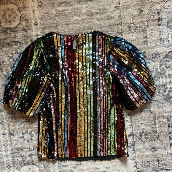 Sparkle sequin puff sleeve top size S - Picture 4 of 6